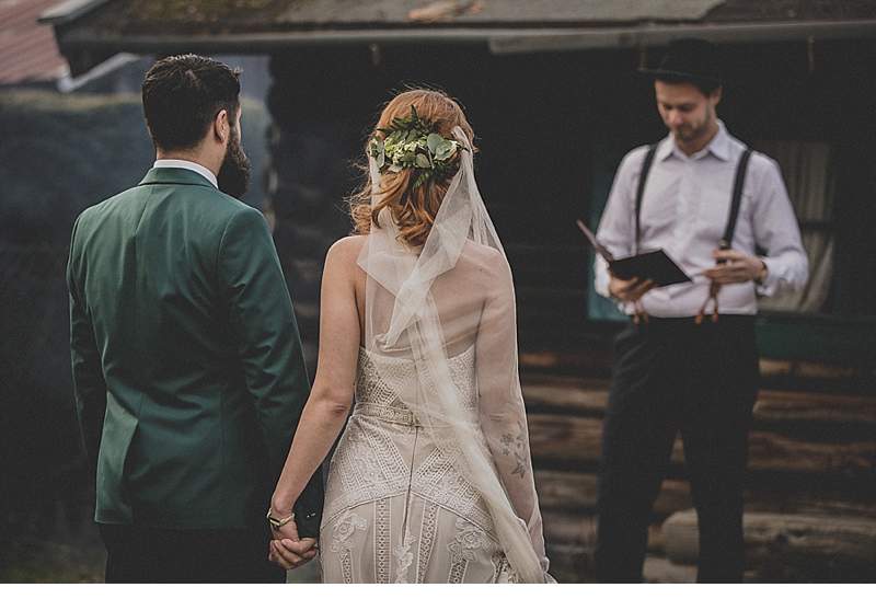 Hochzeit im Wald | Style Shooting | Strauß & Fliege