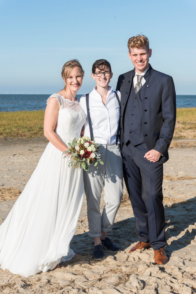 Freie Trauung an der Ostsee: Hochzeit am Strand mit Traurednerin Anka von Strauß & Fliege