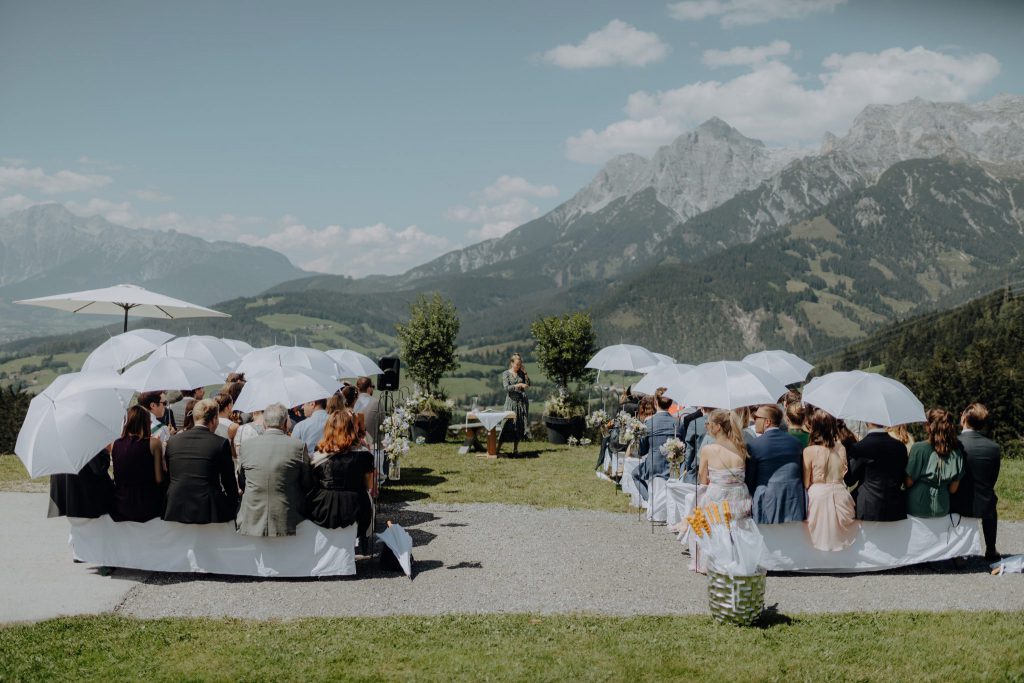 Freie Trauung in den Alpen mit Hochzeitsrednerin Marina Danner