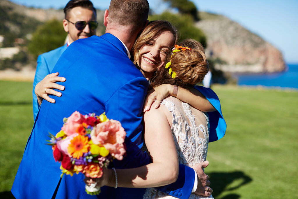 Wedding Planer Kristin Dorst von festlicher mit einem glücklichen Brautpaar