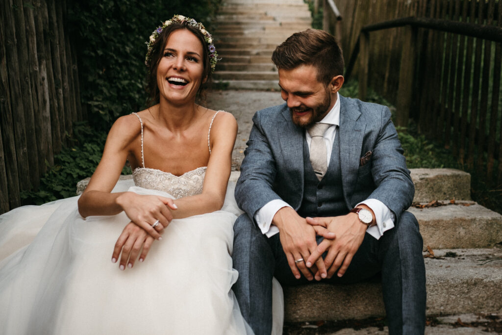 Hochzeitsfotograf München Tom & Jezz - Echte Bilder, echte Emotionen | Strauß & Fliege