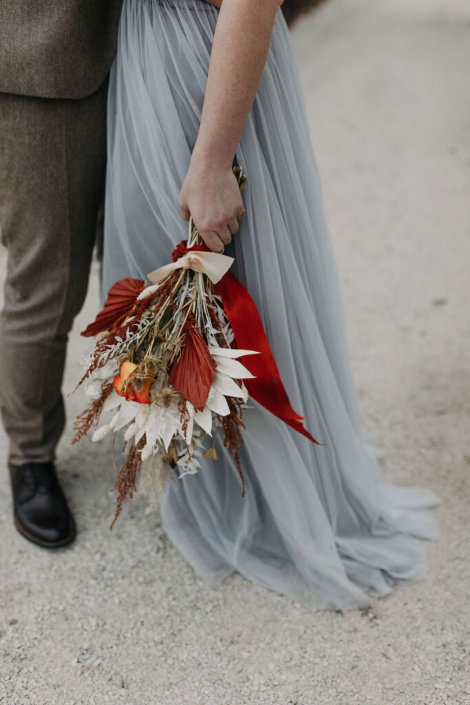 Brautstrauß | Boho Hochzeit zu zweit | Strauß & Fliege