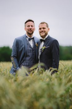 Queer heiraten | Ehe für alle | Freie Trauung queer | Strauß & Fliege
