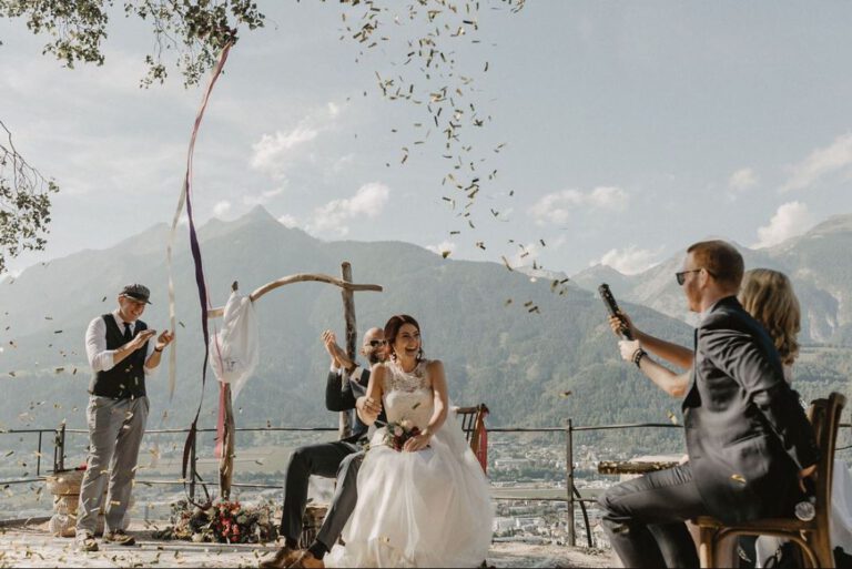 Freie Trauung in Tirol | Heiraten mit Bergpanorama | Strauß & Fliege