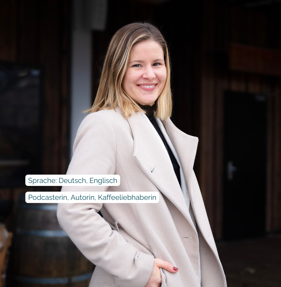Trauredner Verena Lindner aus Regensburg | Strauß & Fliege